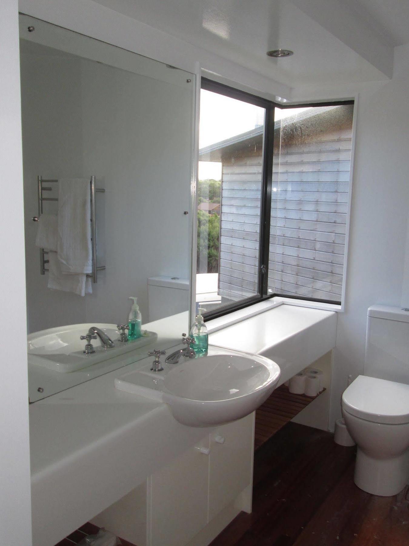 The Lighthouse Lookout Bed & Breakfast Tutukaka Exterior foto