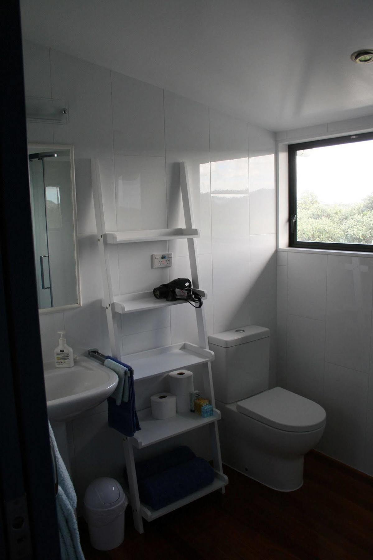 The Lighthouse Lookout Bed & Breakfast Tutukaka Exterior foto